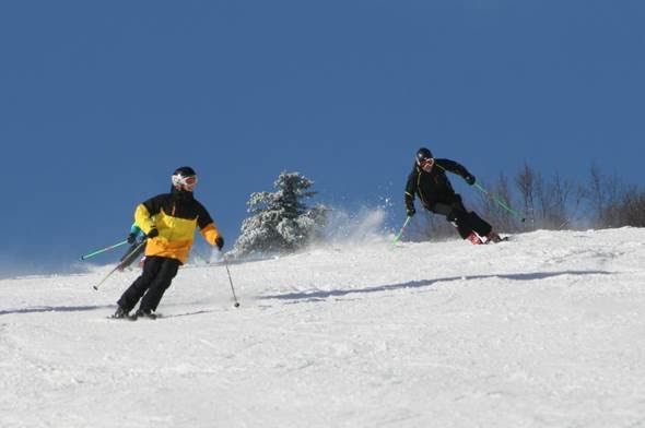 I_LOVE_NY's tweet photo. Bristol Mountain is officially open for the season! Pick up your lift tickets and get out there: https://t.co/GYCnh9M6Cx #FLX https://t.co/6Yh2lFV16l