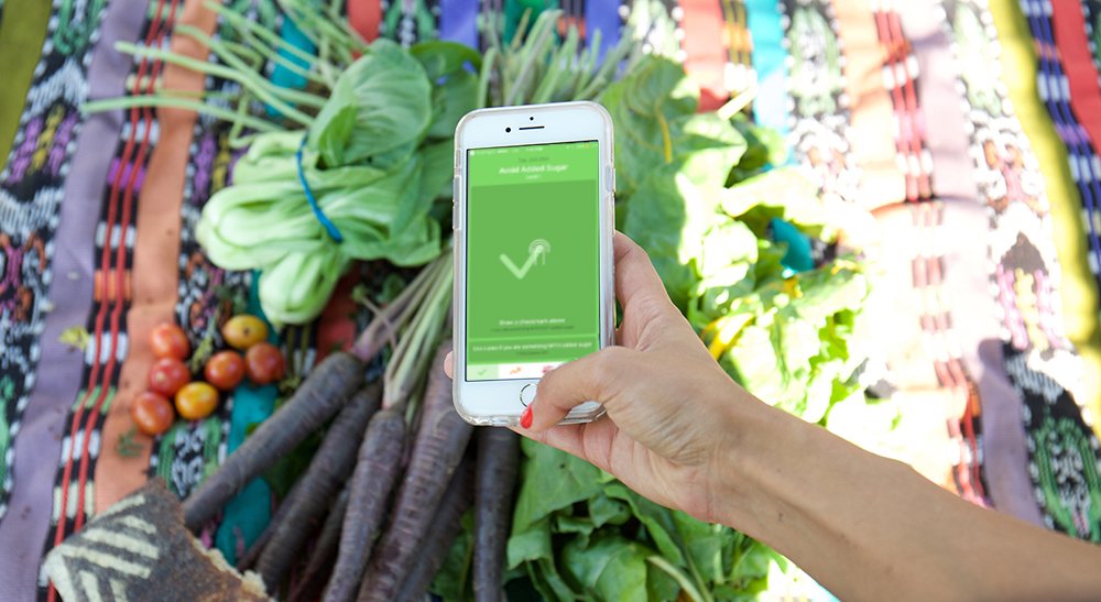 We eat 23t of sugar/day. <a href="/TheFoodstand/">Foodstand</a> can help you cut back. Join their #LessSugar Challenge. #realfood apple.co/2dkaAOw