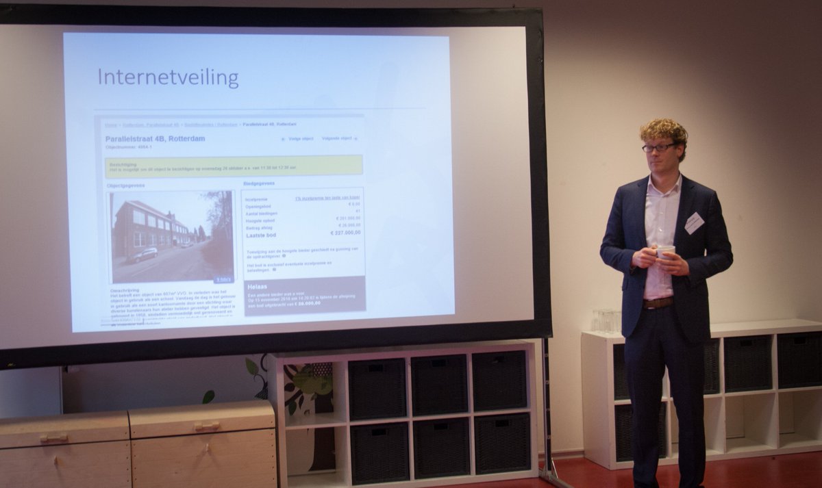 550 panden verkopen; hoe doe je dat? Via veiling en beste plan voor de wijk @goed_voorbeeld <a href="/stadrotterdam/">Gemeente Rotterdam</a> op 1/12 agendamaatschappelijkvastgoed.nl/?q=Impressie%2…
