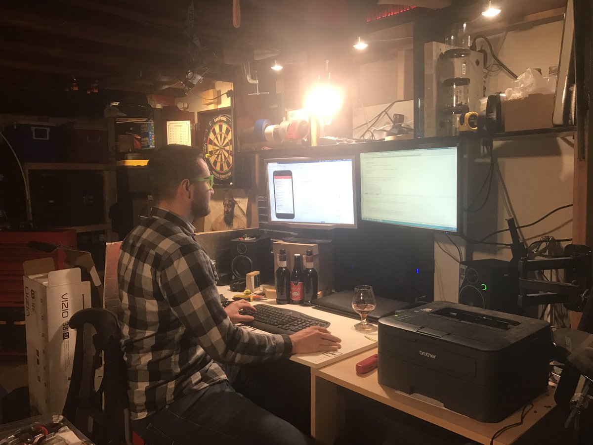 PlayBucketApp's tweet photo. weekend of hardwork and fun, beta updates are almost complete! Shout out to @VictoryBeer for the Sunday #goldenmonkey fuel. #codecodecode https://t.co/ItvNt5rCwR