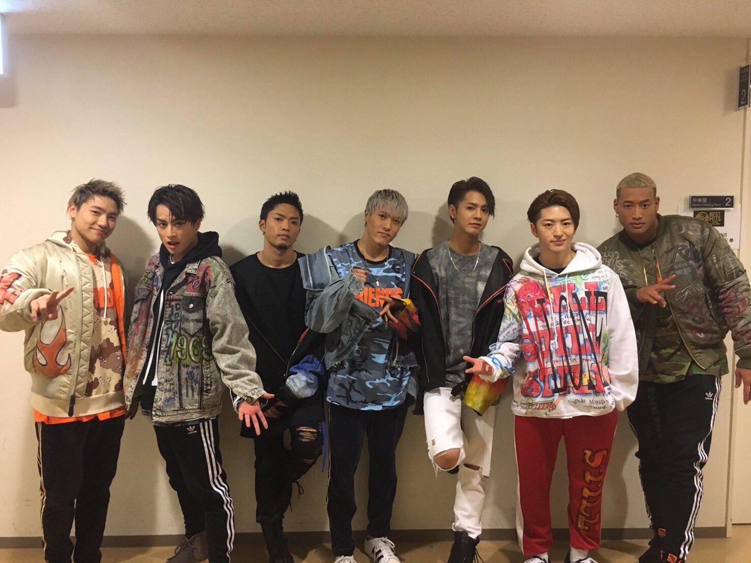 片寄涼太と部屋デート感満載のグラビアも！「CM NOW BOYS VOL.10