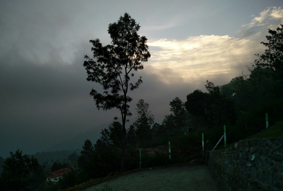 VC0712's tweet image. Nature is everything.. nothing is man-made.. even the notion of man-made is part of nature..

#VCSpeak #wisdom