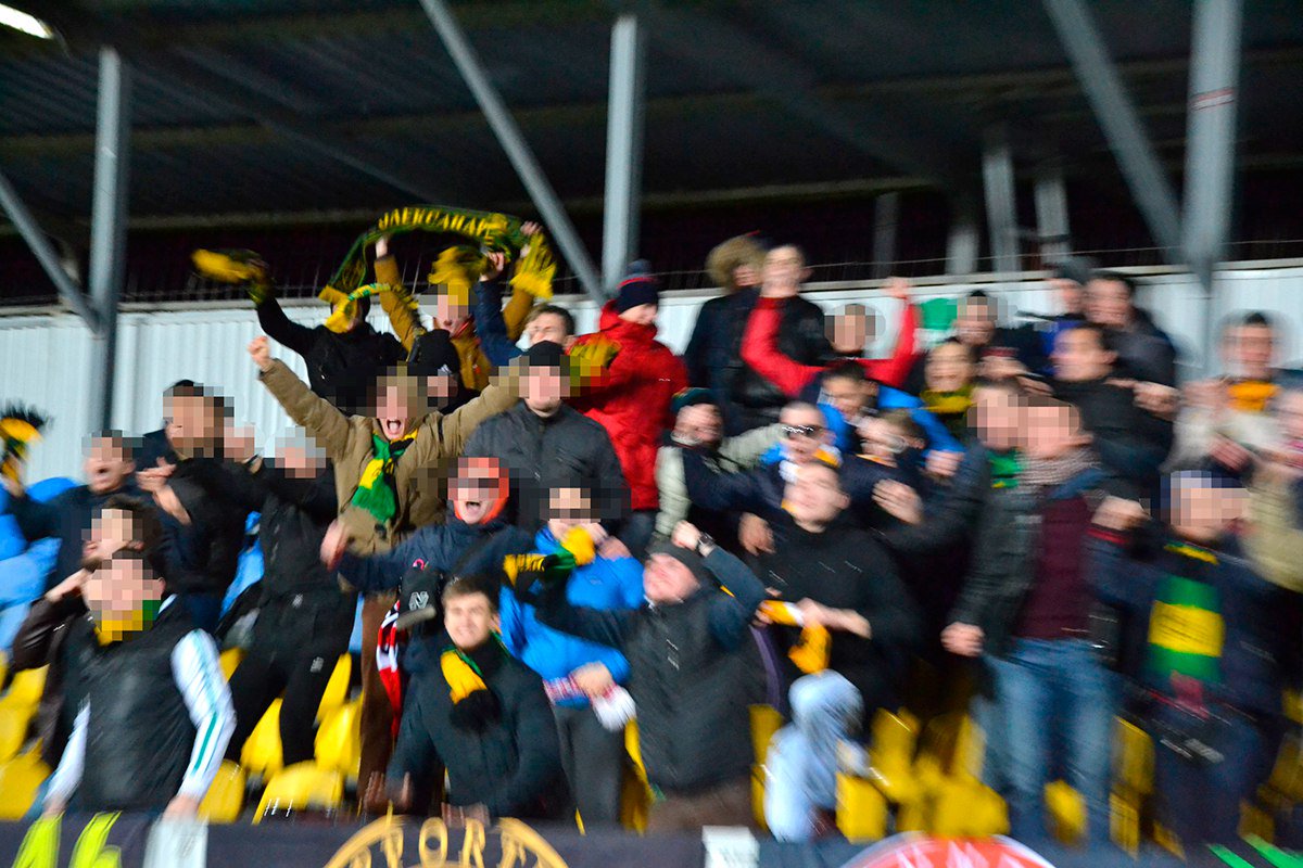 UkraineUltras's tweet photo. Олександрія - Чорноморець Одеса (11.12.16) Прем'єр ліга. Фанати Олександрії #ультрас #ultras https://t.co/CoFj7eRLXH