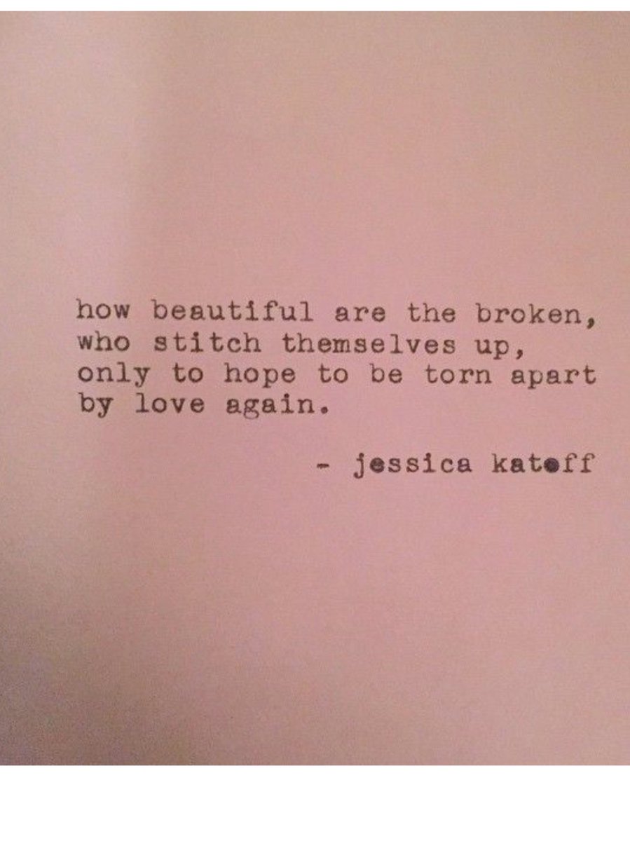 nanaama110's tweet photo. #jessicakatoff #LifeLoveLies #lawofattraction #DelightfullyHonest #ThinkBIGSundayWithMarsha #jessicakatoff #ThisMorning #ThisIsUs https://t.co/HiAyPGlYuo