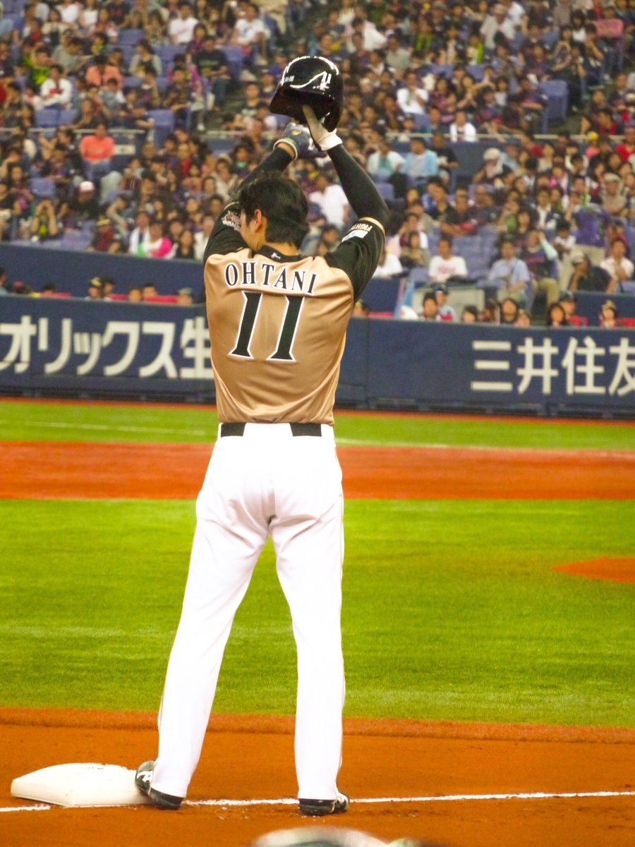 おはる かっこいいプロ野球選手の背中グランプリ 大谷翔平 わたしはたぶん特に背中が好きです おはる かっこいいプロ野球選手の背中グランプリ 大谷翔平 わたしはたぶん特に背中が好きです