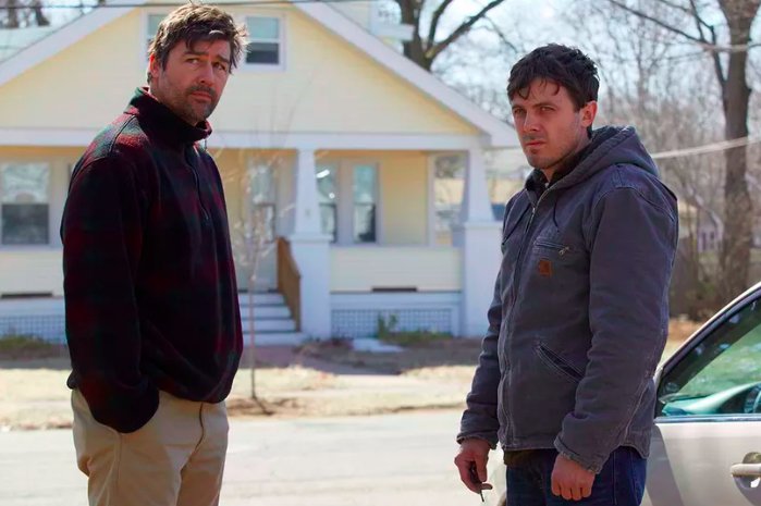 verge's tweet image. What if the internet could make Casey Affleck the last Casey Affleck? #GoldenGlobes theverge.com/2016/12/8/1383…