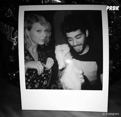 perriespace's tweet photo. "eu não quero viver pra sempre - zayn feat taylor swift"
"então morre - perrie feat harry styles" https://t.co/sknwJtHBLC