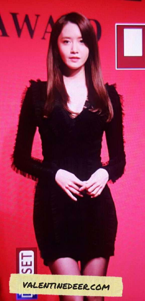 [PIC][12-12-2016]YoonA tham dự "The 31th KOREA BEST DRESSER 2016 SWAN AWARD" vào tối nay CzfOplSUUAA3VaN