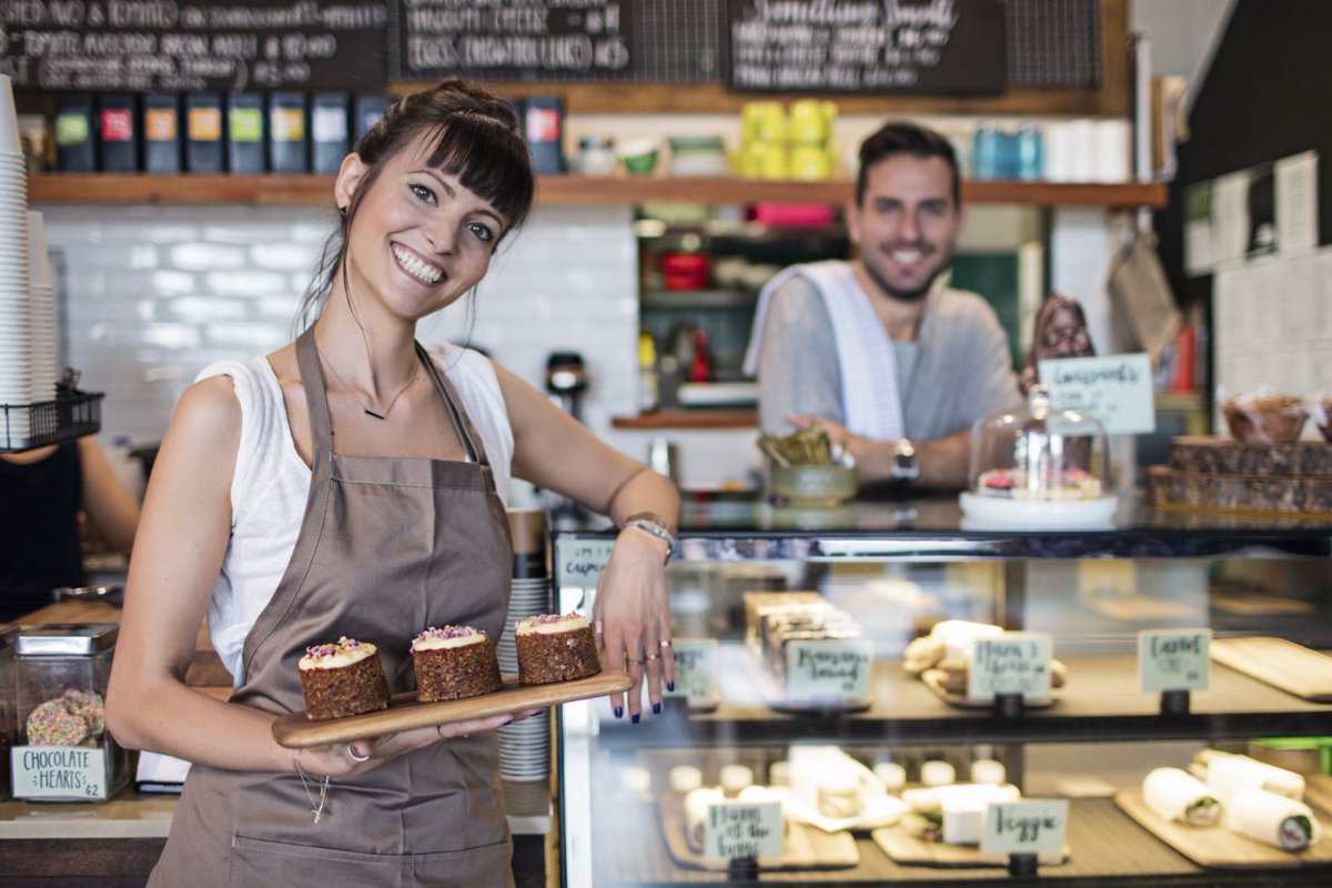 FranConnect's tweet photo. Congrats to customers @Growler_USA @mymidici @PersonaPizzeria @NTYClothingMTKA @BeelineBikes @PalmettoTwist https://t.co/FTD5pJUXQ9 https://t.co/GIxoRfaecm