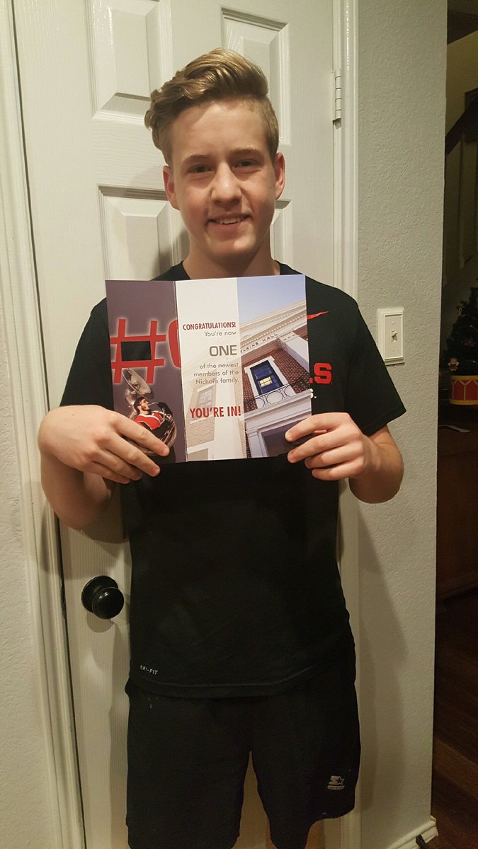 RCHSCulinary's tweet photo. So incredibly proud! @danparker1998 @prostart @TXRestAssoc @NichollsState #TxProStart
#proudchef
#proudmomma
#Seniors2017
#RCGOAT https://t.co/PiUdu5IXin