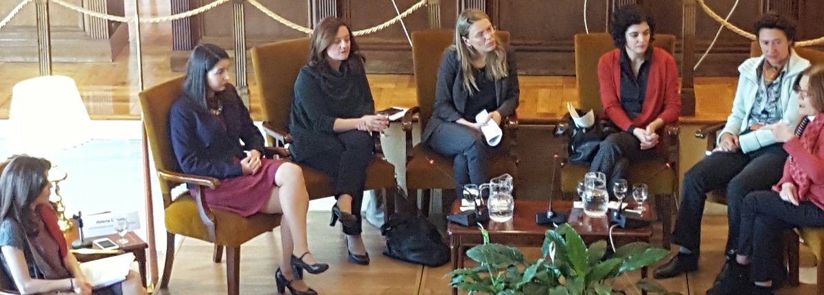 esc_espana's tweet photo. Hoy nos acompañan #ED: 
Paloma Rodríguez, Emma Aparici, Nuria Reigosa, Consuelo Femenía, Anunciada Fernández de Cordova, Mercedes Rico https://t.co/nvXtm2DzgP