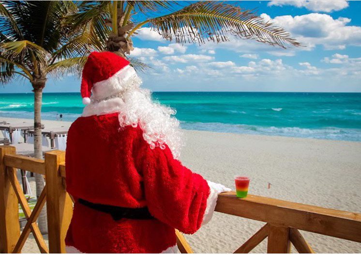 HyattZilaraCanc's tweet photo. RT @playaresorts: Our dear friend #Santa having some rest at @HyattZilaraCanc before a busy time around the world. https://t.co/vn2D20Q5yX