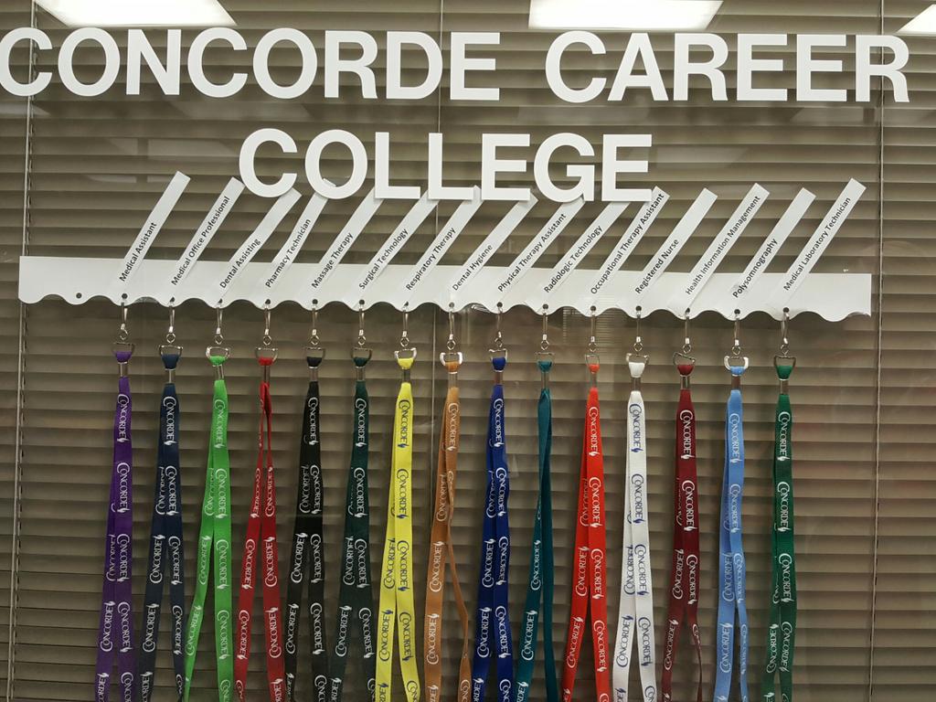 e_dukess's tweet photo. #concordememphis we offer a huge variety of Pl health allied programs. Our favorite is the #radtech 😏 @anna_wommack @KeithDowell3 https://t.co/xuAaVPSosG