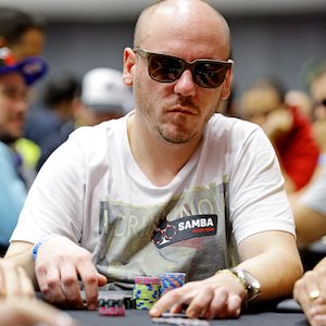 PokerStarsBR's tweet photo. Mais um grande resultado para a carreira de @GuiCheveau, chegando perto de um recorde histórico. Confira: https://t.co/GFHjYM4LYU https://t.co/HkIE4bd1U8