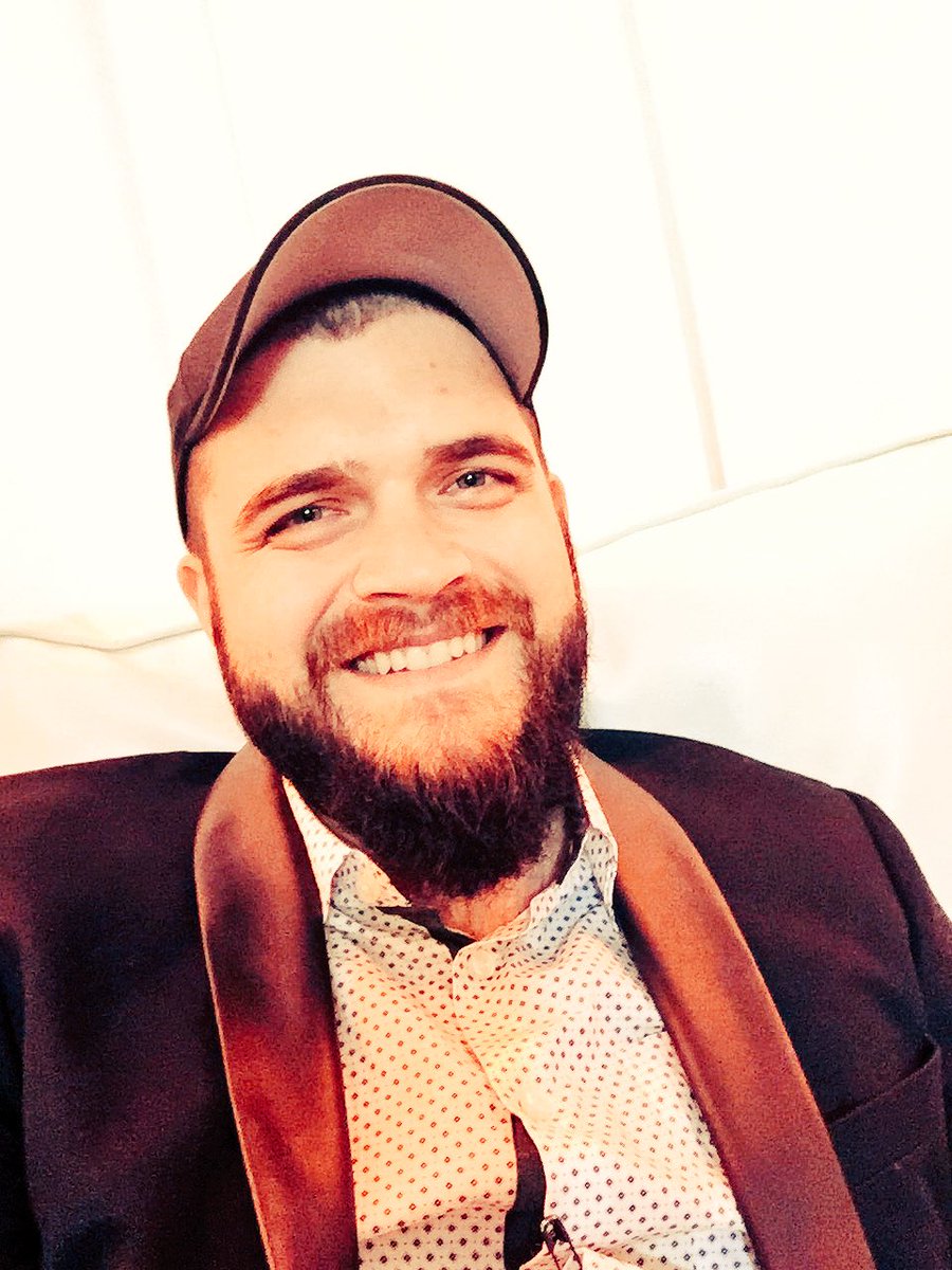 What's happening? <a href="/NBCTheVoice/">The Voice</a> #VoiceFinale