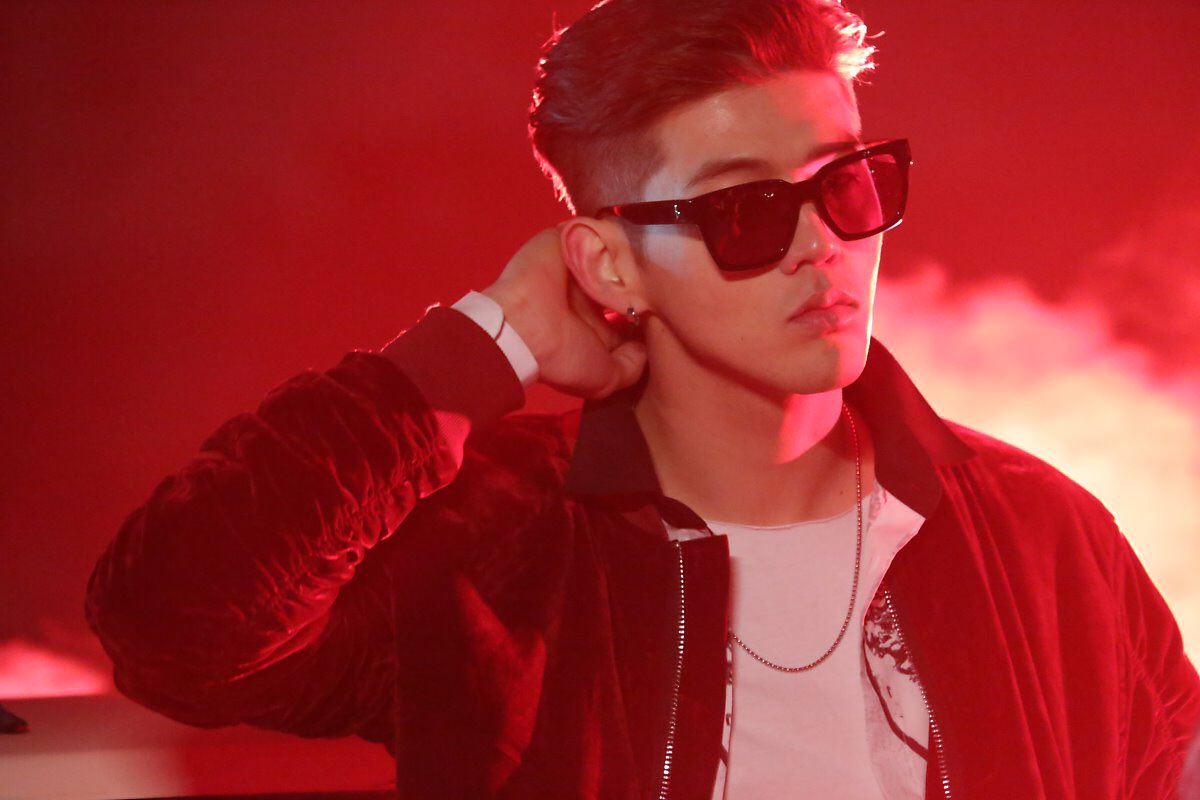 BM in OHNANA MV Behind cut (3)
#BMfacts #비엠 #김매튜 #WelcomeKARD #KARD #MATTHEWKIM #BM