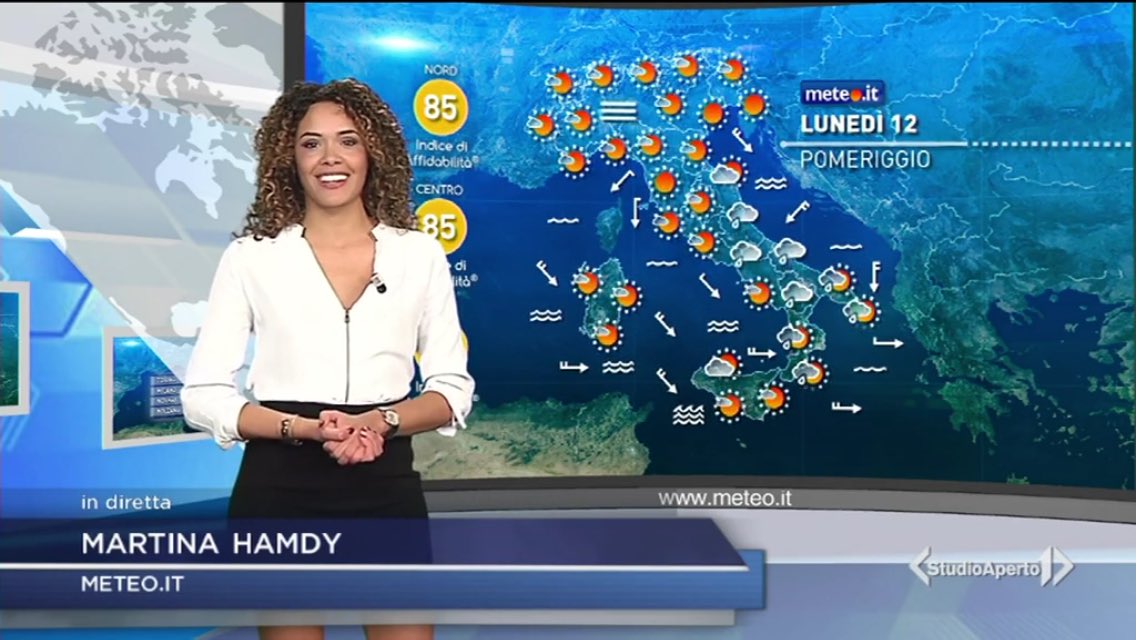 Martina Hamdy (@hamdymartina) on Twitter photo Oggi, per la prima volta, in diretta con <a href="/studioaperto/">Studio Aperto</a> su Italiauno con un nuovo aggiornamento meteo! #meteo.it Oggi, per la prima volta, in diretta con <a href="/studioaperto/">Studio Aperto</a> su Italiauno con un nuovo aggiornamento meteo! #meteo.it