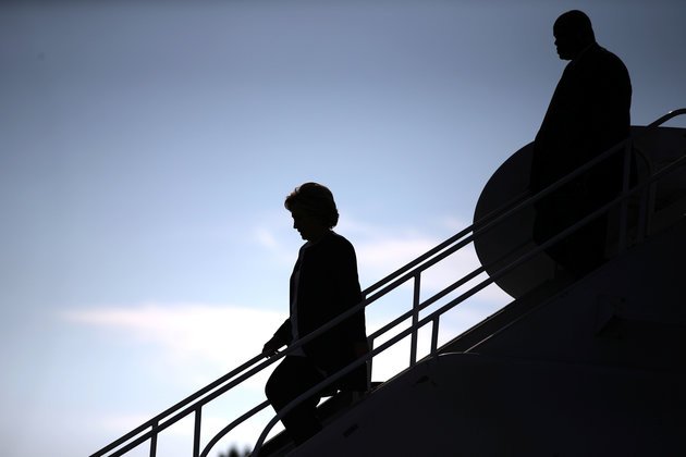 ColumbiaExecEd's tweet photo. #CBSProfs @AdamGalinsky and @ProfKWPhillips explain why it could be decades before we elect a female president: https://t.co/dxS3YpN4Bn https://t.co/8b1om7Sord