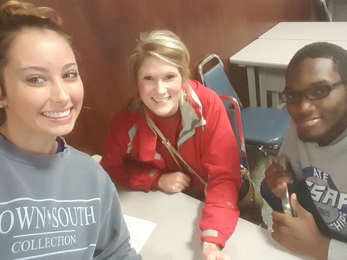 e_dukess's tweet photo. #concordememphis #uglynproud #concordestudents #radtech #scavengerhunt #CCComm @anna_wommack @KeithDowell3 https://t.co/o8sJMDAZht