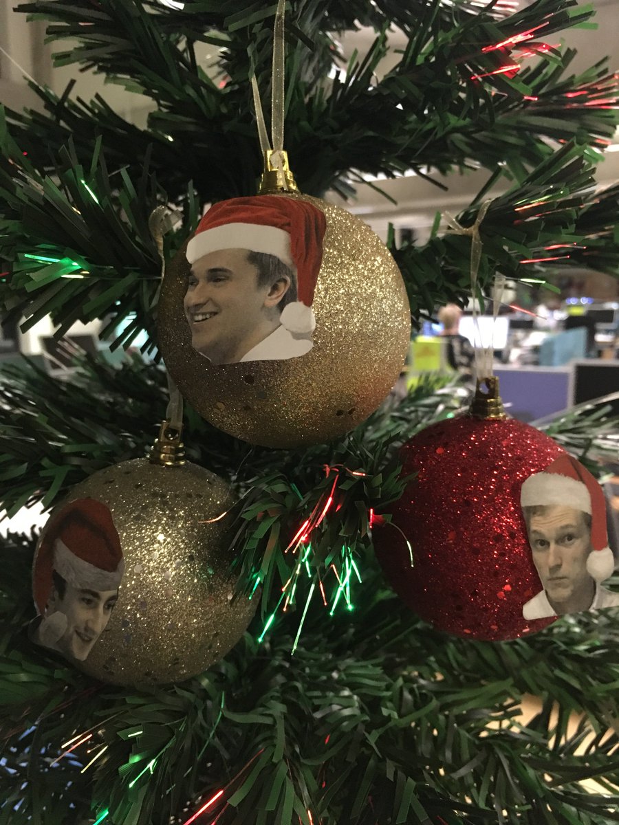 Who would have thought the <a href="/formationzone/">Formation Zone</a> would regret it's 'bring your own decorations' policy? @TruVisionVR <a href="/OhCarson/">☕ＯhCarson ⌨️✍️🎹</a> #christmas