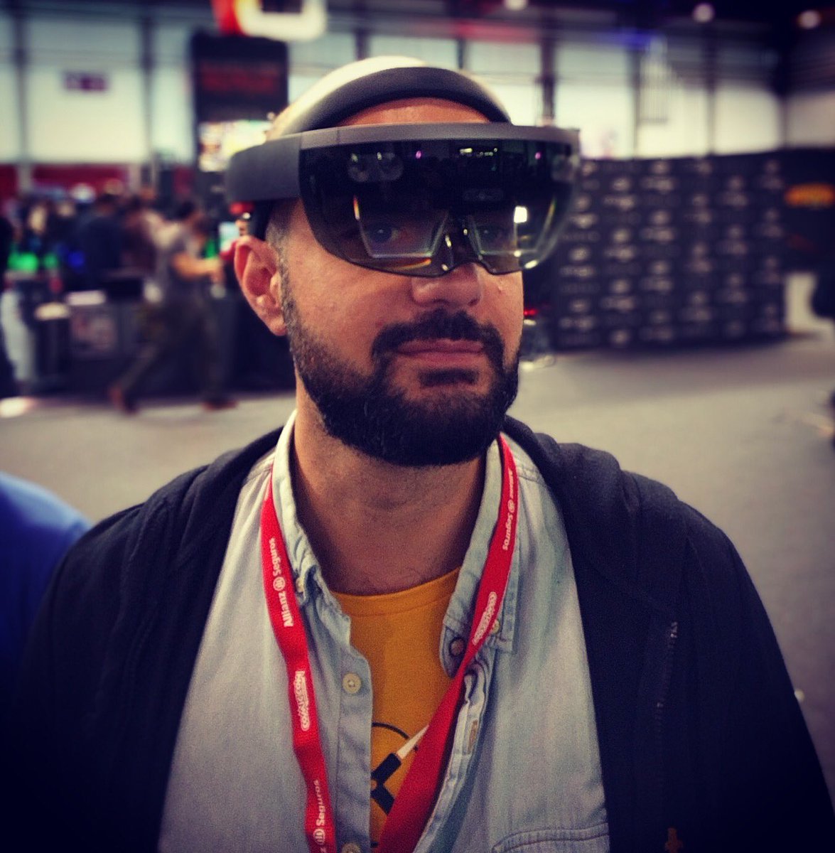 O_Delfim's tweet photo. New experiences, new visions! #microsofthololens @indotstudio https://t.co/mzq2nOora5