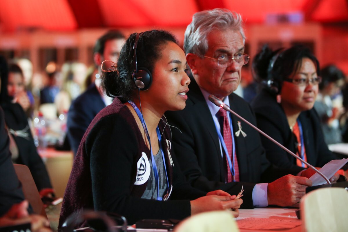 Tony de Brum tweet media