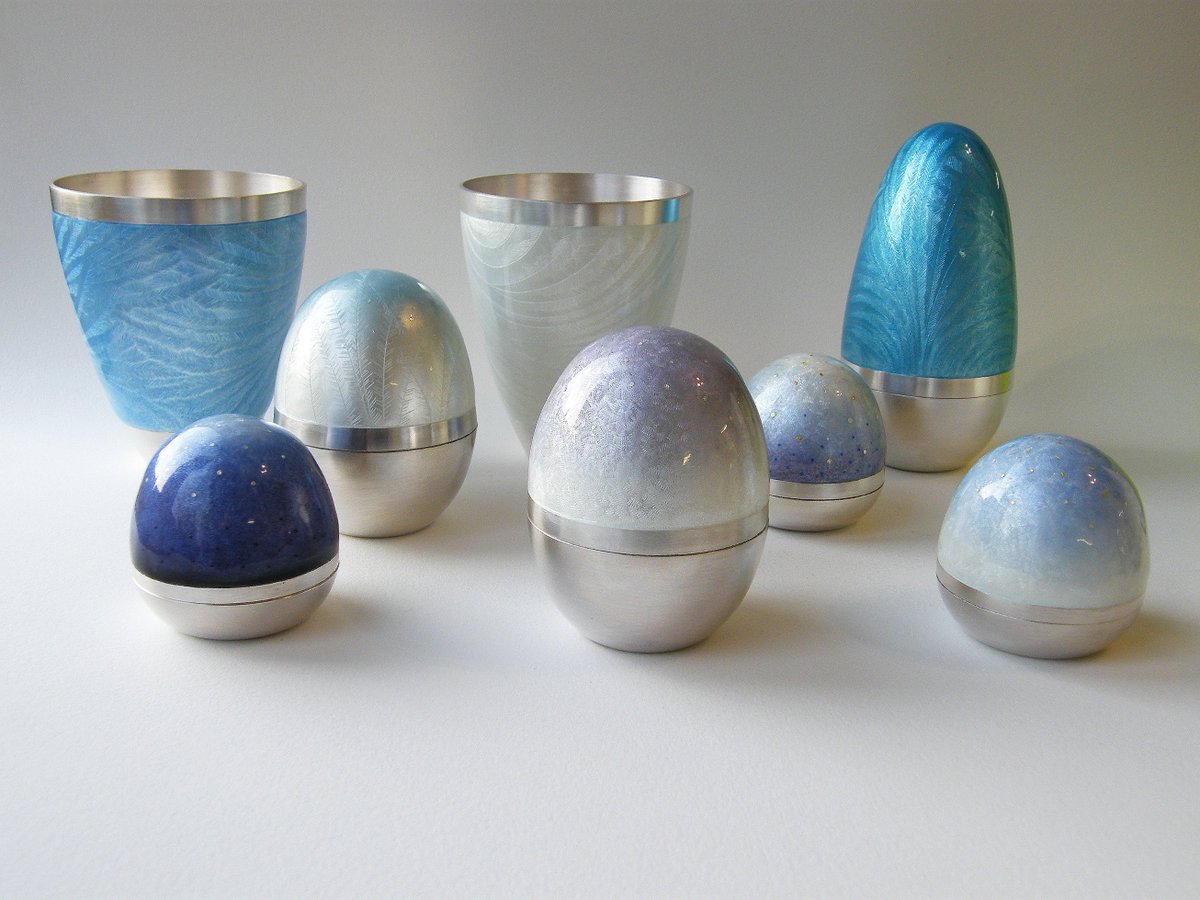 check out more of my images on Instagram #enamel #Silver #engraving #goldsmithsfair16
instagram.com/ruthballenamel…