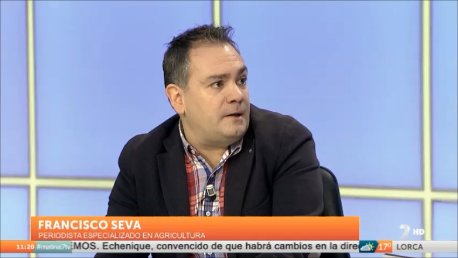 la7tele's tweet photo. .@franciscoseva, periodista agrario: “El limón murciano es el mejor del mundo” https://t.co/Utle451qCv con @alcazardemurcia https://t.co/iwdkRNsNLB