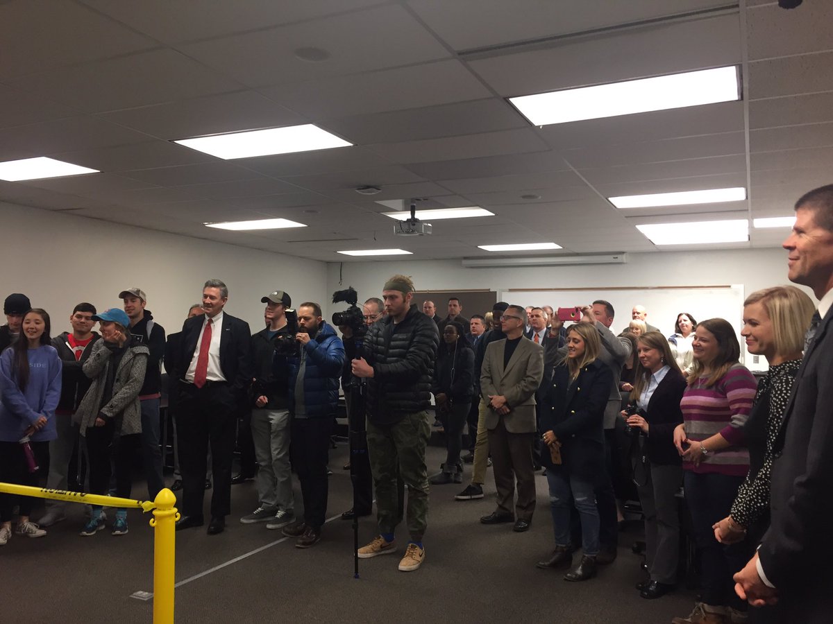 CitizensEdmond's tweet image. Excited to support the new @okchristian Citizens Bank of Edmond's Finance Lab! We can't wait for the grand opening! #banklocal