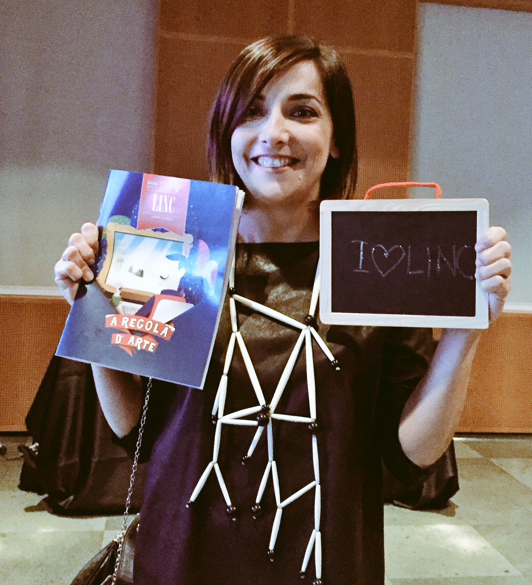 LiscaLisca's tweet photo. Eccomi #LinktoLINK per festeggiare con tutta la redazione di @LinC_Magazine @Corriere @ScarpelloSerena dolci by @francoaliberti https://t.co/CJxdOzARDm