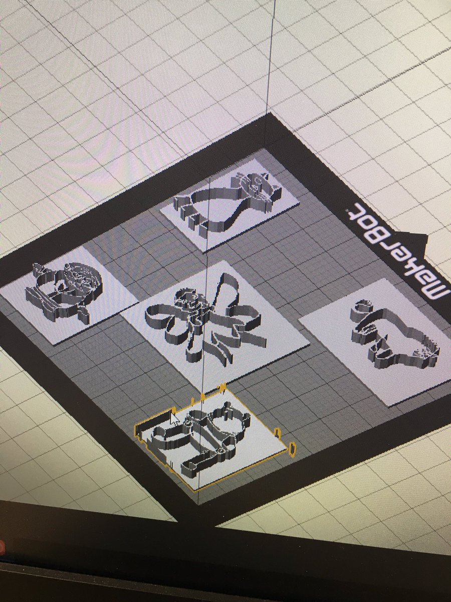 mstrcap's tweet photo. Using Morphi app in the Autism Electronics class to create 3D models from 2D drawings. #morphi #hhselectronics @MerylNorych @BravermanHHS https://t.co/vYrmuOqT9q
