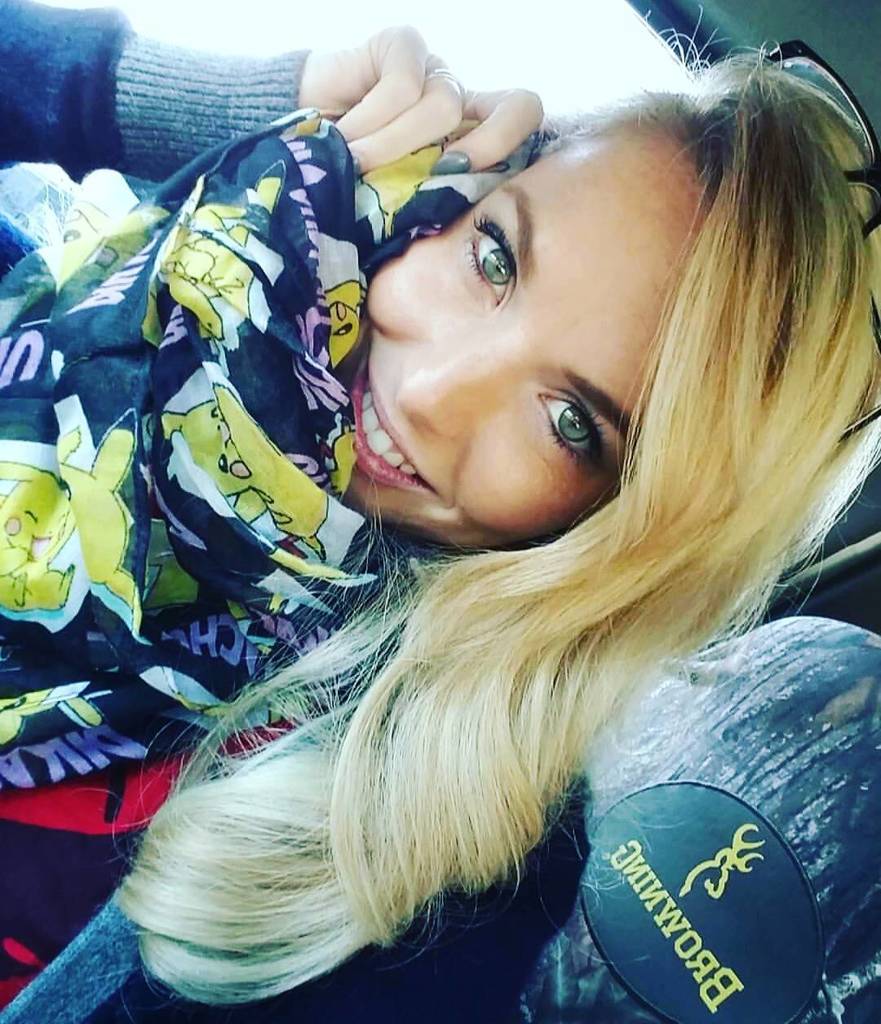 KrystleStarrX's tweet image. Lovin this #pikachu #scarf I got from our new #cosmunity app ✔ we have about 3 left!  If you would like to sign up …