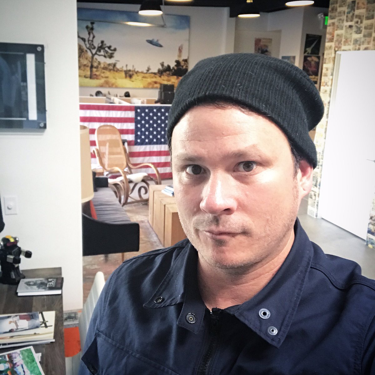 Tom Delonge On Twitter Last Minute Christmas Craziness At The