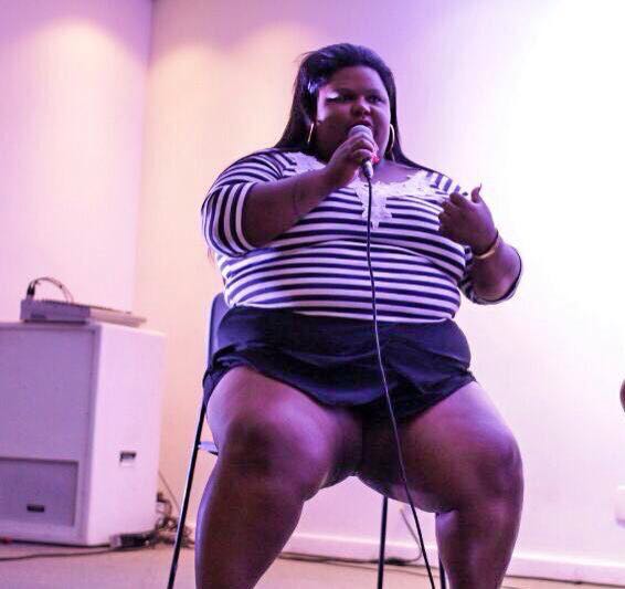 DaniloGentili's tweet image. Se eu fosse fabricante de banquinhos essa seria a minha propaganda.