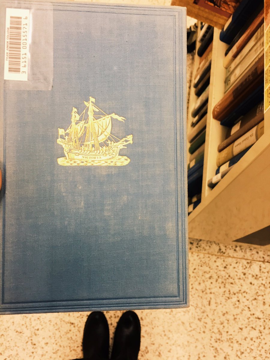 draper_katie's tweet image. Reshelving history #librarywork