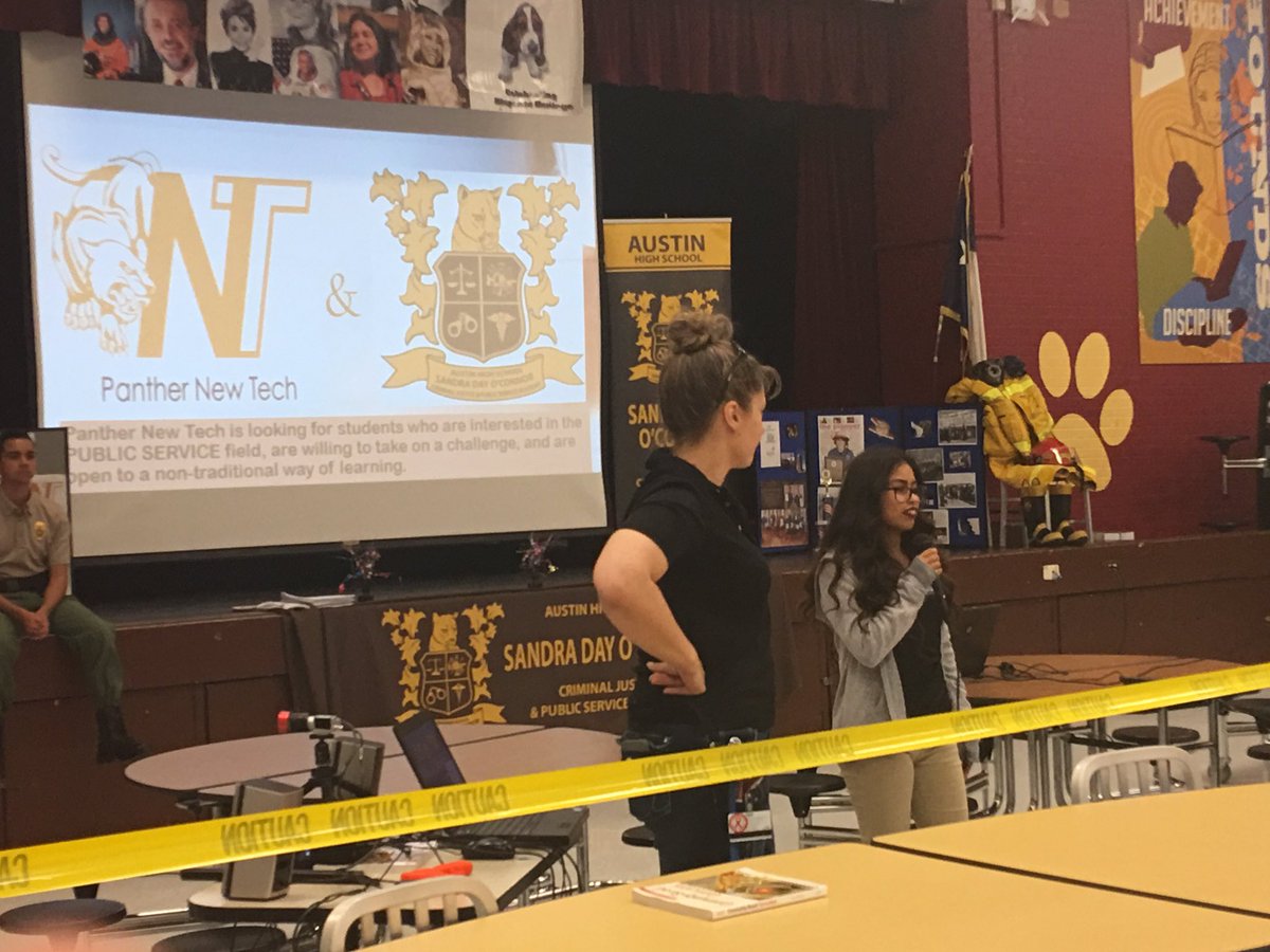 jsstevens88's tweet image. #panthernt recruiting future SDOA members at Bassett Middle school.