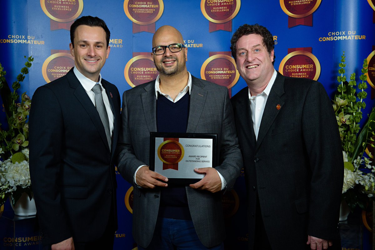 mtprintinggroup's tweet photo. Thank you London and surrounding region!  M&amp;T Printing Group is honoured to win the Consumer Choice Award for 2017. https://t.co/791Y7KpzkF