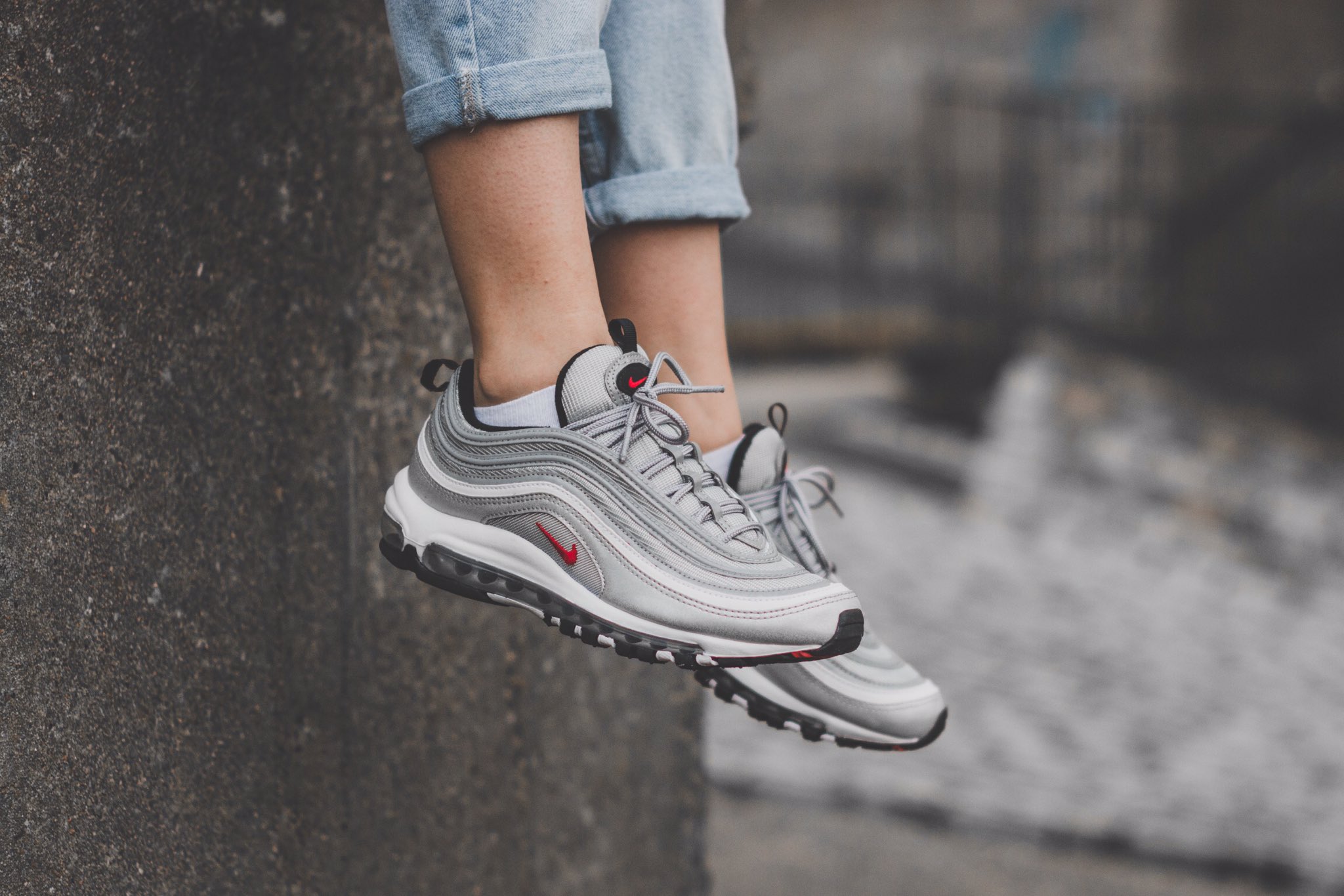 HANON on X Nike Air Max 97 La Silver INSTORE RAFFLE Wednesday 14th December 10 00GMT 17 00GMT. hanon nike airmax97 https t ZbX9R4eAhs https t aIPlJOga7n X