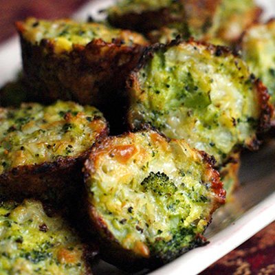 EverydayHealth's tweet image. 4 healthy twists on tater tots: bit.ly/2hgkEvW