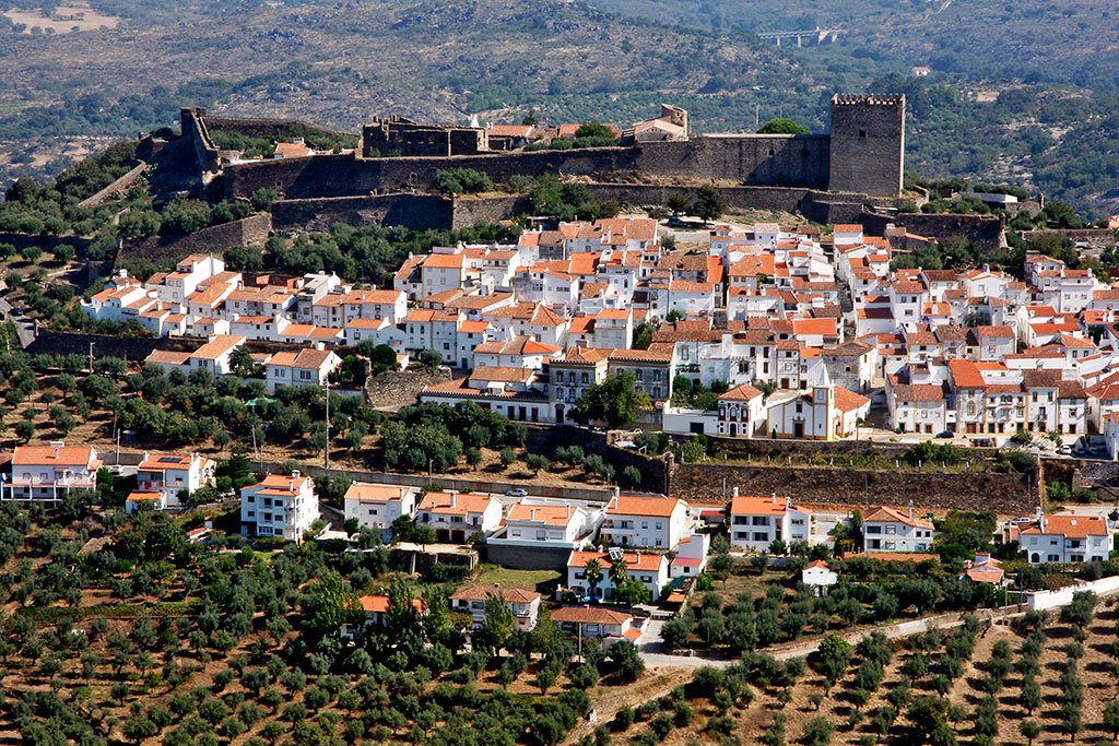 AFelizes's tweet image. Territórios do interior querem regionalização e investimento público dlvr.it/MshtHV