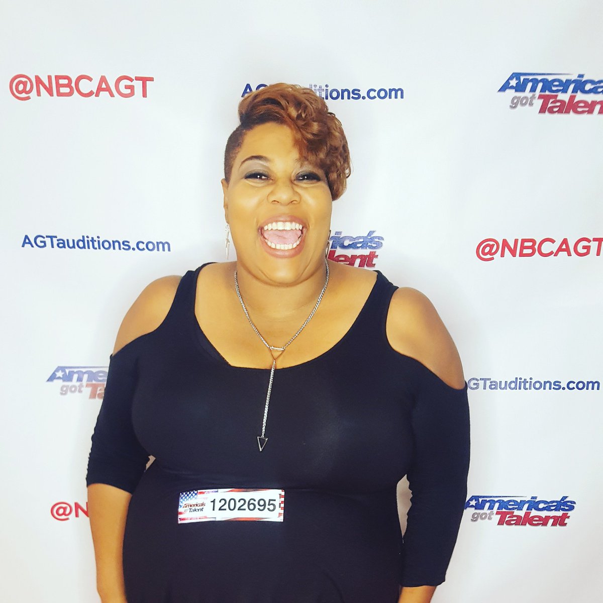 singerCW's tweet image. #BeEpic Excited about my AGT audition! Watch out world here comes Condrea! Aka "The Singing Lunch Lady"