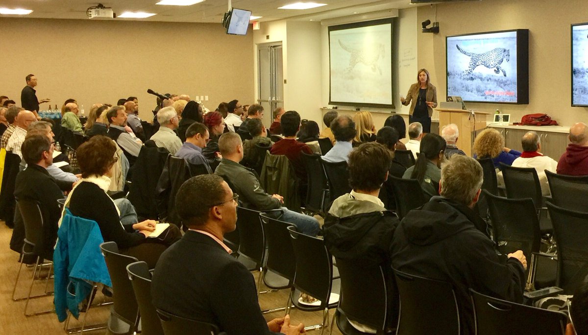 Dreweeks's tweet photo. #SVLAN Colleen Johnson @scrumhive is speaking on End to End Kanban.   Great turnout at LinkedIn office in Sunnyvale. https://t.co/sIE0R6FR3F