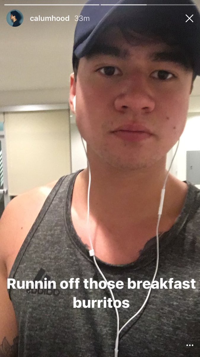 lowqualcth's tweet photo. this time off has been so well to him look how good he looks https://t.co/ubKjddXpDF