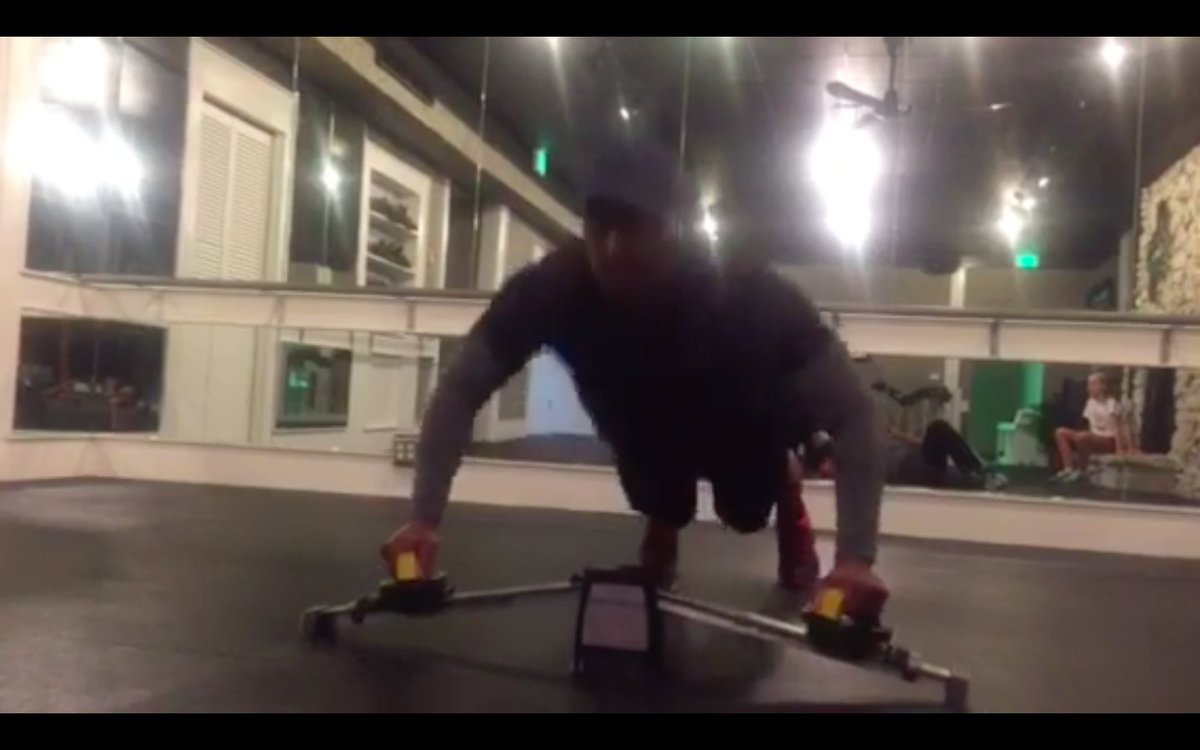 MYPAINCAVE's tweet image. #beastmode #PushUpMachine #ripped #Lean #FunctionalStrength #FitLivin