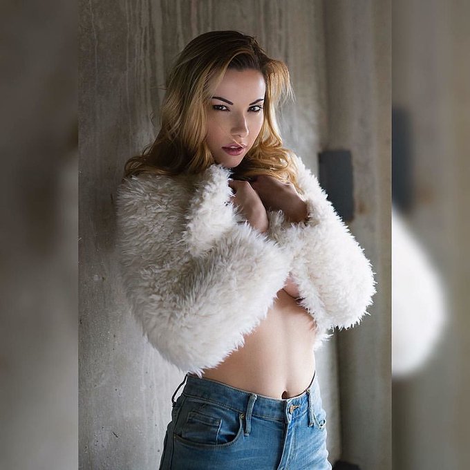 Shot by @clickpicvic https://t.co/oMN5rSGEj8 https://t.co/mg1DAWErfg<a class="tags" target="_blank" title="On Twitter" href="/?out=eyJ0eXAiOiJKV1QiLCJhbGciOiJIUzUxMiJ9.eyJpYXQiOjE3MjE3MzU3ODMsImlzcyI6InR3cG9ybnN0YXJzLmNvbSIsIm5iZiI6MTcyMTczNTc4MywiZXhwIjoxNzUzMjcxNzgzLCJyZWRpcmVjdF91cmwiOiJodHRwczovL3R3aXR0ZXIuY29tL2NsaWNrcGljdmljIn0.KQ_a6HxUIZRV7c7JiCQn6t3FVdWfc-ze_umraxH363EXbx9DQM28LxdKOi2fWEXp4Vu-5r2eXQ5GIm-0Fh6RlA">@clickpicvic</a><a href="/tag/cgoy"class="tags"><span>#cgoy</span></a><a href="/tag/cybergirloftheyear"class="tags"><span>#cybergirloftheyear</span></a><a href="/tag/cgoy2014"class="tags"><span>#cgoy2014</span></a>