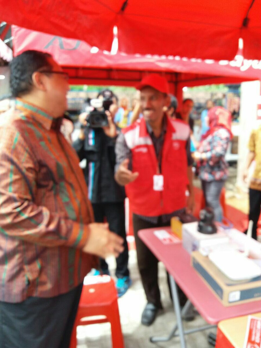 ephi314's tweet photo. parwi66 @_Funtastic5_ @CCMTREG5 #CCMTREG5 #CCMEVENT #WITELKDR Tulungagung 091216 OT Indihome di Peresmian PLUT oleh MenKop https://t.co/e6ZrrpQt5r