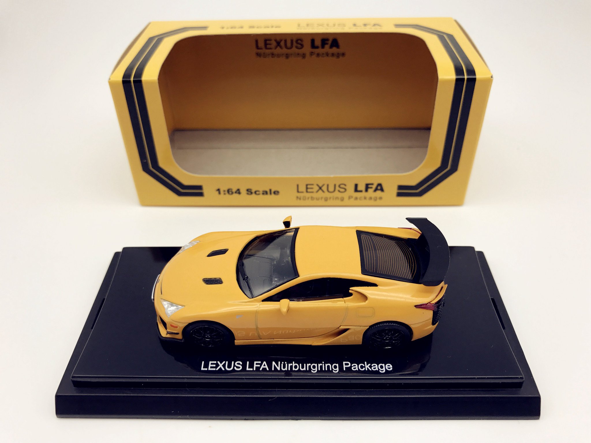Kyosho 1:64 LFA Nürburgring Package 未開封 s-l400.jpg