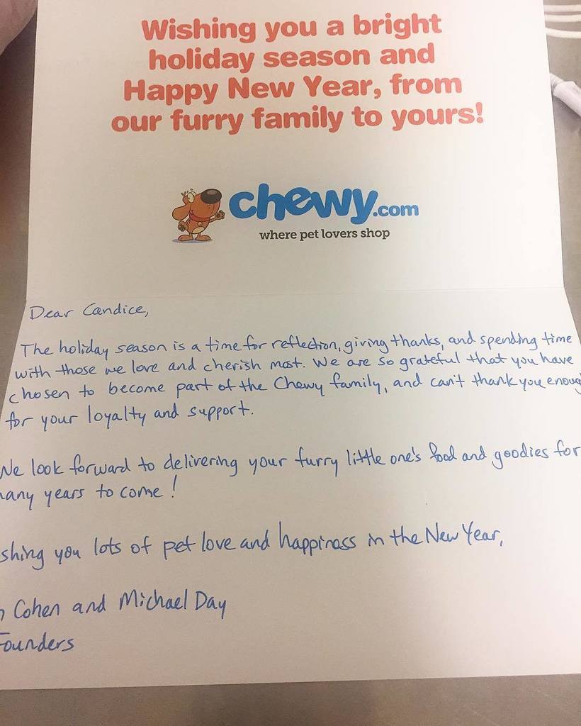 ShaiGermanShep's tweet photo. This is one of the many reasons we love @chewy for our dog food! The customer service and customer appreciation is … https://t.co/wrX3BQXEN3