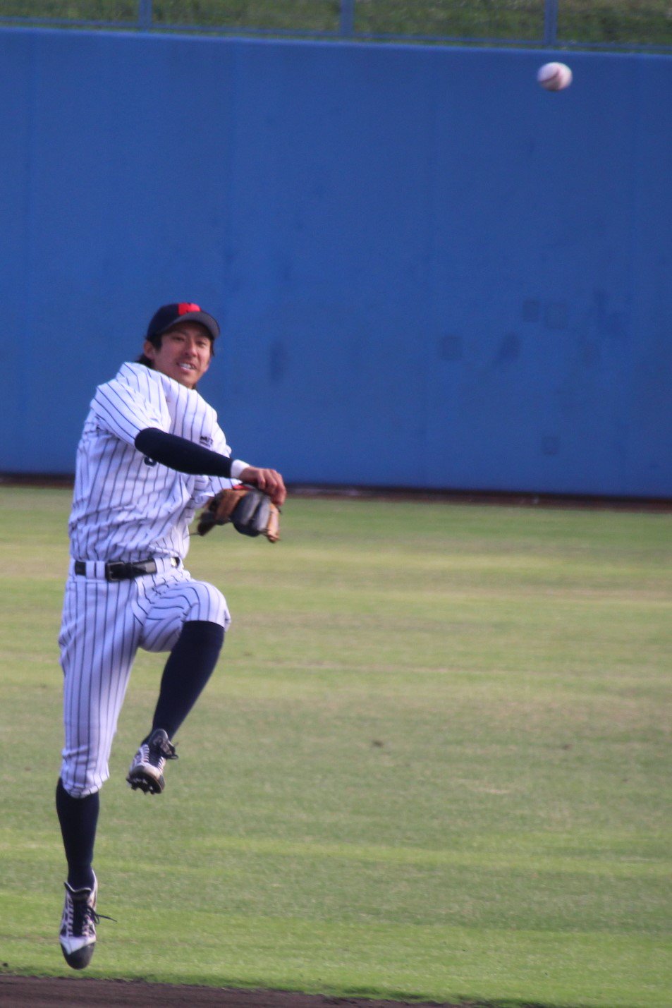 飯野遼也