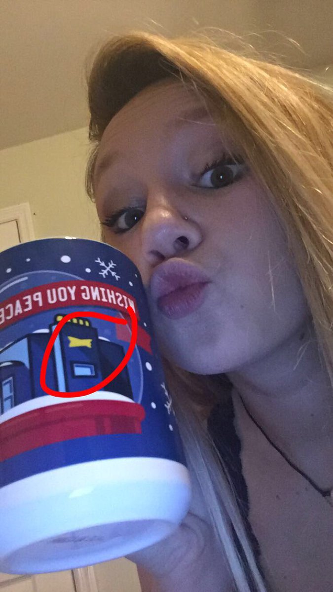 ogmadds's tweet photo. when u LOVE ur job #sonicsocks #sonicmug https://t.co/Sn87sqbJ7j